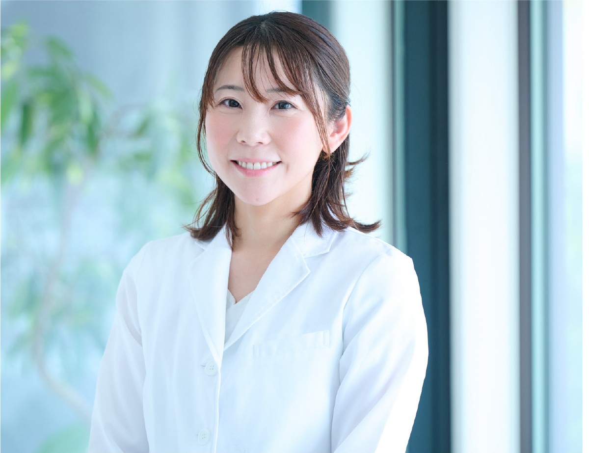 歯科医師 千代鶴 真希